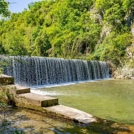 بيت للعطل Cherry Gradac *