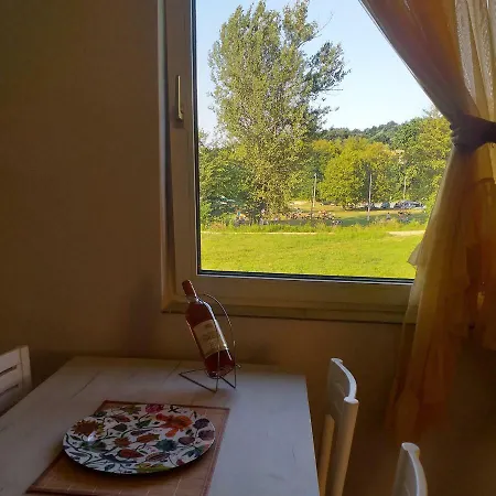 Cherry Gradac * فاليفو